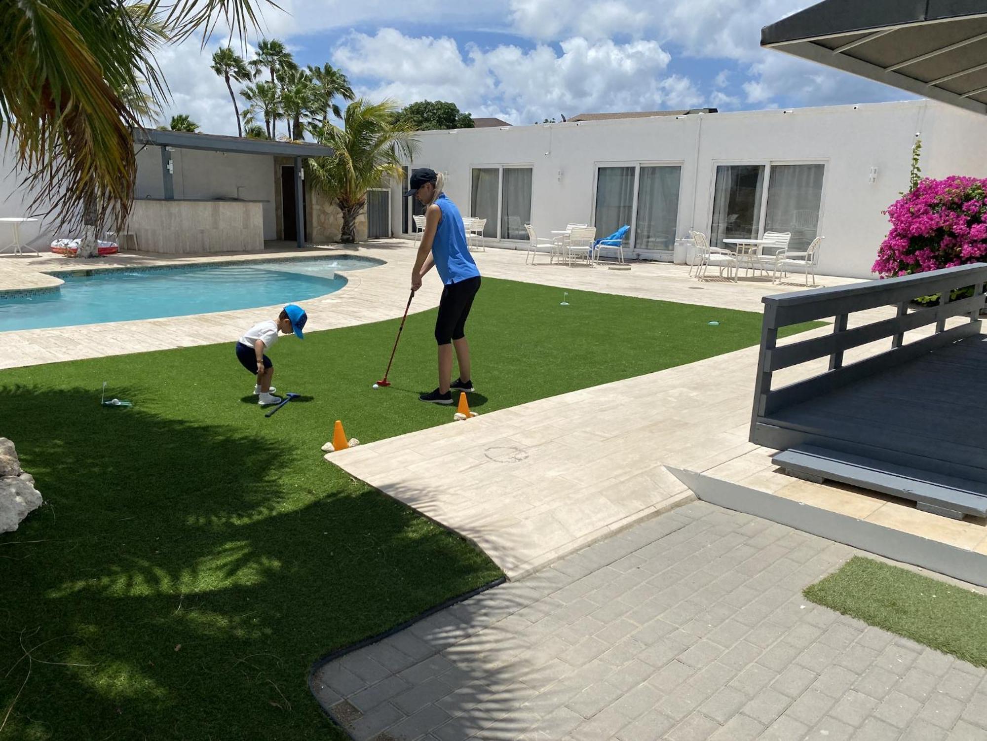 Genesis Apartments Palm Beach Ngoại thất bức ảnh