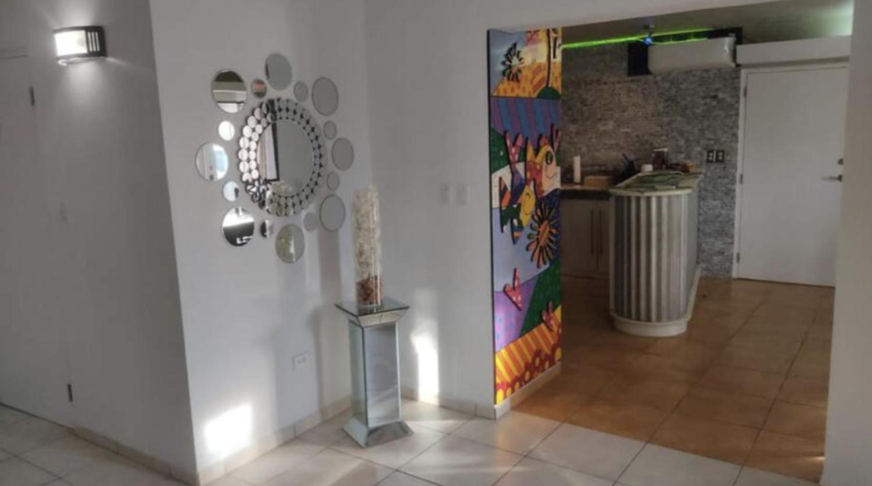 Genesis Apartments Palm Beach Ngoại thất bức ảnh