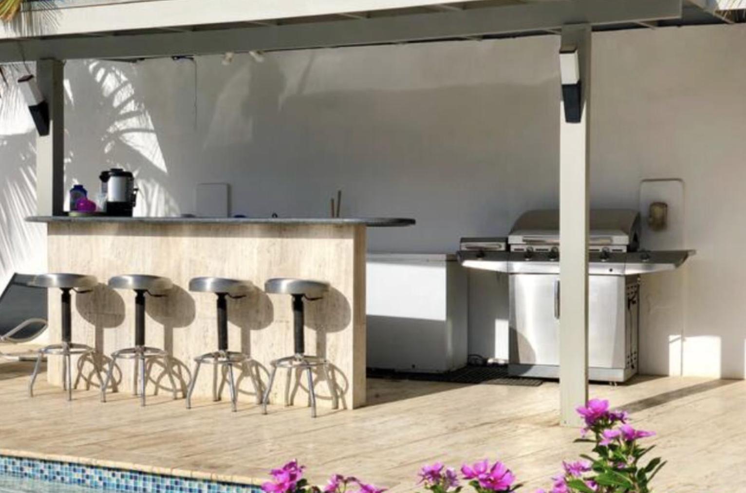 Genesis Apartments Palm Beach Ngoại thất bức ảnh