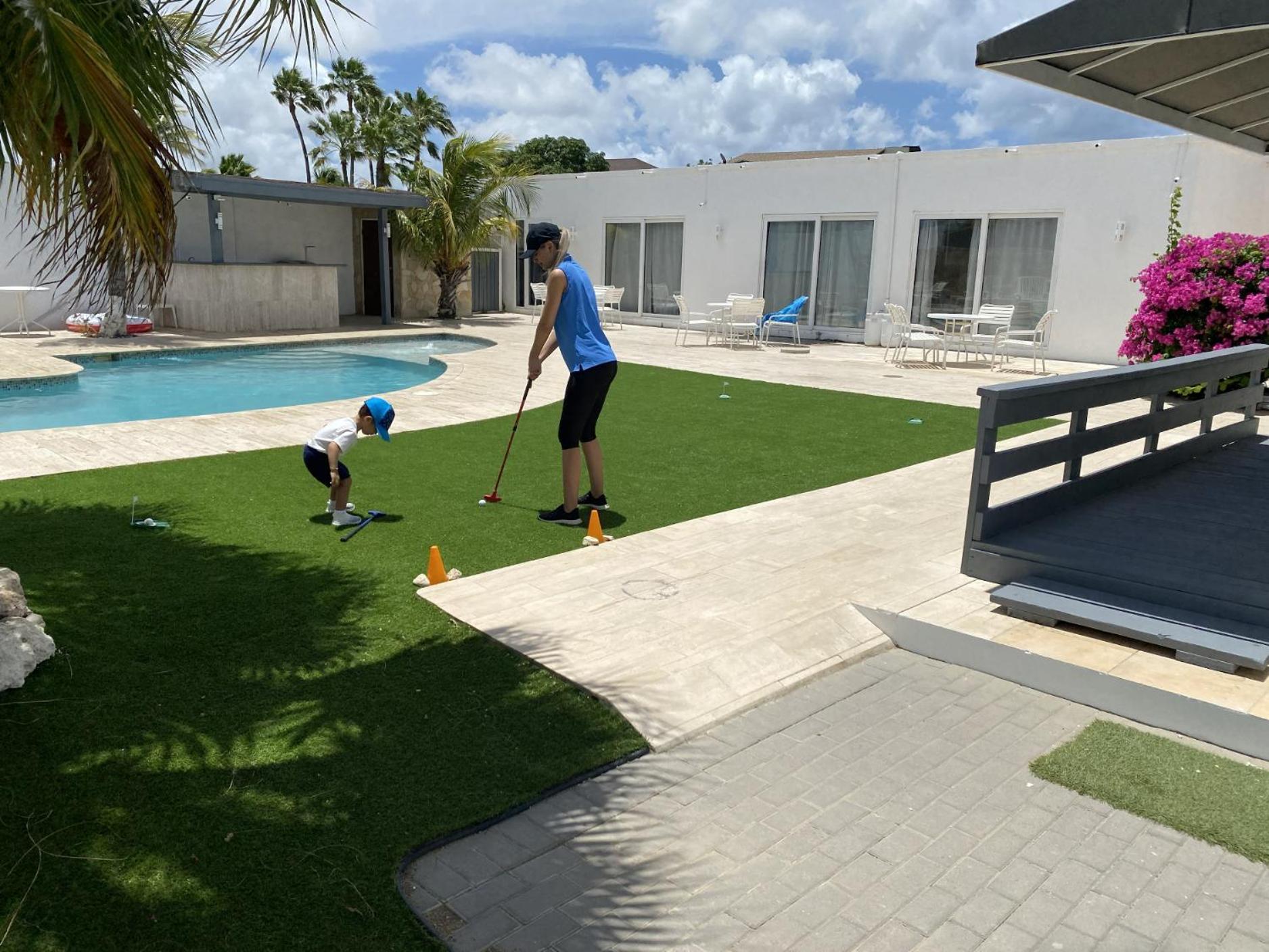 Genesis Apartments Palm Beach Ngoại thất bức ảnh