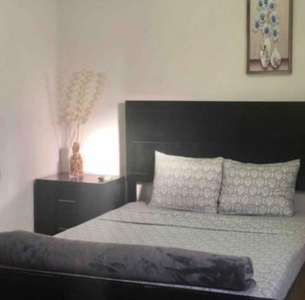 Genesis Apartments Palm Beach Ngoại thất bức ảnh